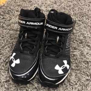 under armour football cleats
